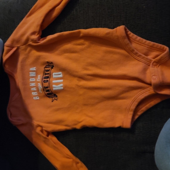12 month boy clothes. Either never worn or worn once. - Picture 6 of 10